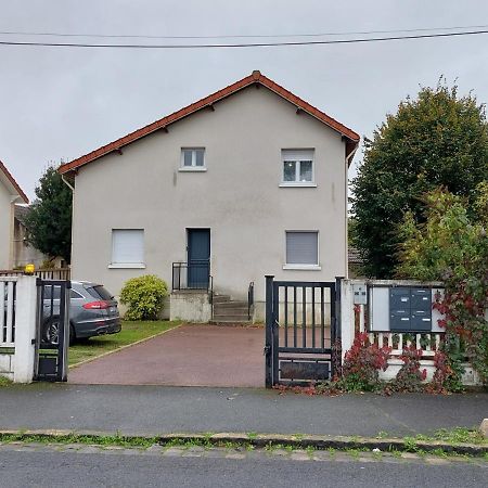 Bel Appartement Au Calme Sainte-Genevieve-des-Bois Exterior photo