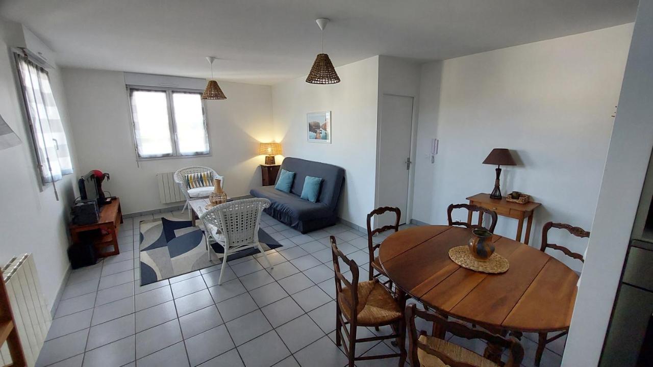 Bel Appartement Au Calme Sainte-Genevieve-des-Bois Exterior photo