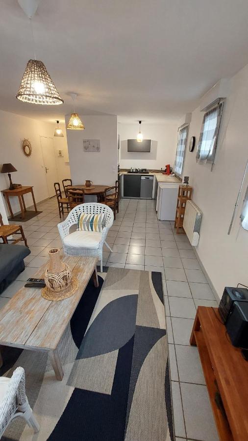 Bel Appartement Au Calme Sainte-Genevieve-des-Bois Exterior photo